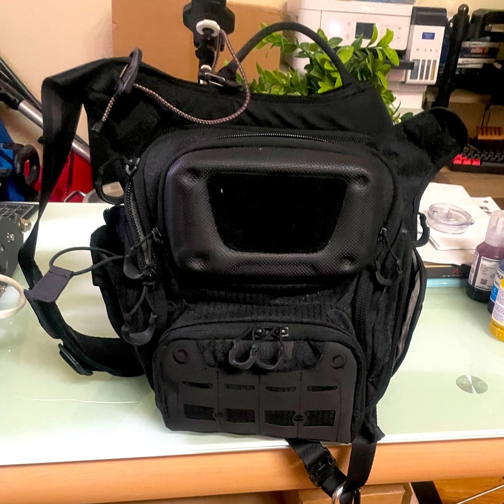 MaxpedetionWolfspur Shoulder Bag
